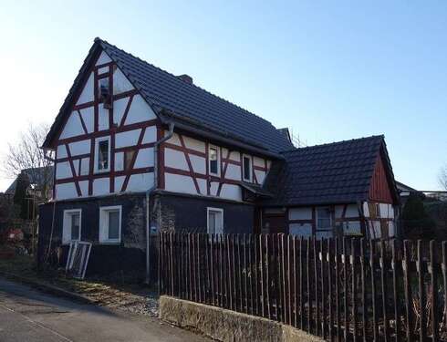Foto - Haus zum Kaufen in Crimmitschau 29.000,00 € 70 m²