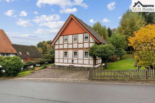 Foto - Haus zum Kaufen in Schieder-Schwalenberg 769.000,00 € 120 m²