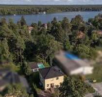 Haus zum Kaufen in Eichwalde 1.175.000,00 € 265 m² Haus zum Kaufen in Eichwalde 1.175.000,00 € 265 m²