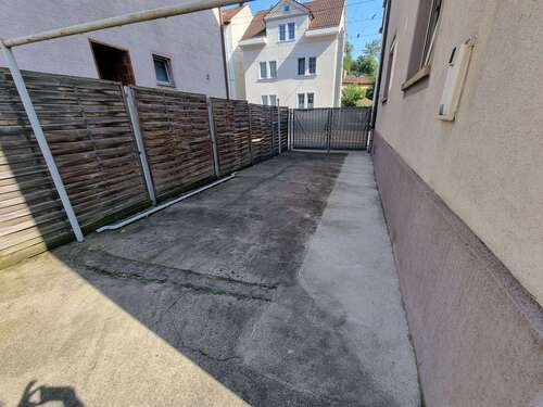 Foto - Garage zu vermieten in Stuttgart 200,00 € 32.5 m²