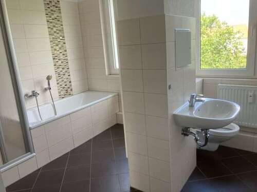 Foto - Wohnung zum Mieten in Gera 350,00 € 58.45 m²