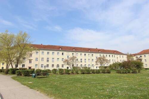Foto - Wohnung zum Mieten in Gera 285,00 € 51.69 m²