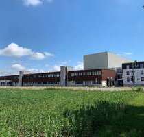 Halle in Neutraubling 4.000.000,00 € 8603 m²