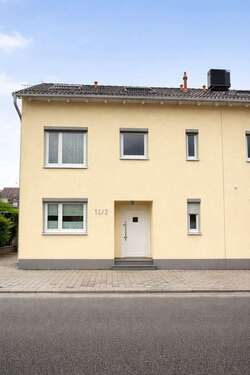 Foto - Haus zum Kaufen in Gärtringen 698.000,00 € 185 m²