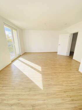Foto - Wohnung zum Mieten in Magdeburg 590,00 € 72.4 m²