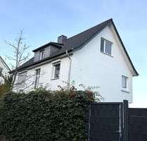 Haus zum Mieten in Bielefeld 1.900,00 € 150 m²