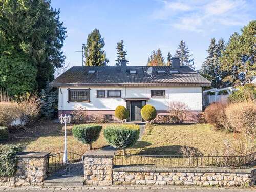 Foto - Haus zum Kaufen in Freiburg im Breisgau Tiengen 825.000,00 € 183.61 m²