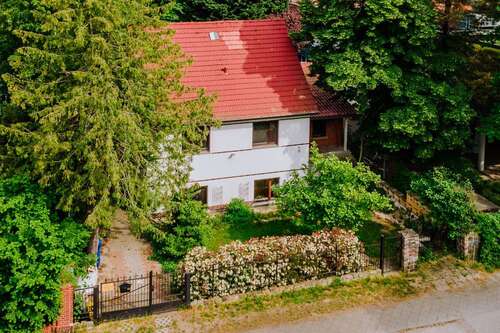 Foto - Haus zum Kaufen in Eichwalde 620.000,00 € 212.62 m²