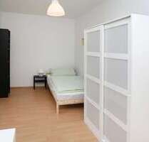 WG-Zimmer in Berlin 585,00 € 11 m²