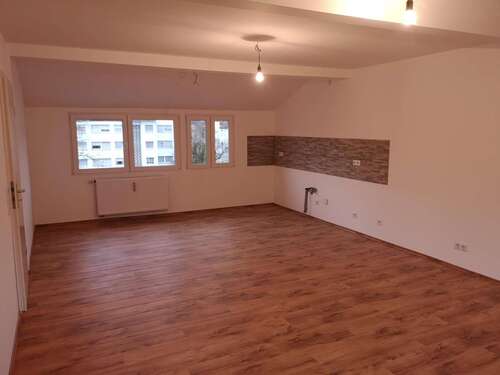 Foto - Wohnung zum Mieten in Leverkusen 760,00 € 72 m²