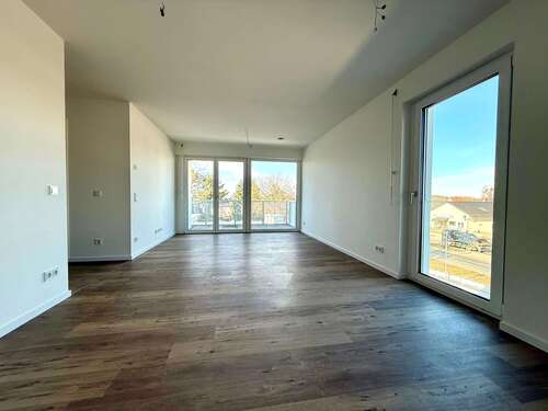 Foto - Wohnung zum Mieten in Falkensee 930,00 € 60 m²