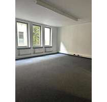 Büro in Berlin 3.443,40 € 172.17 m²