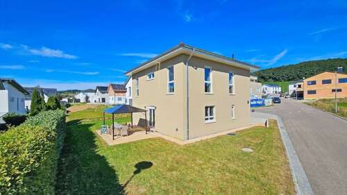 Foto - Haus zum Kaufen in Ottenbach 695.000,00 € 160 m²