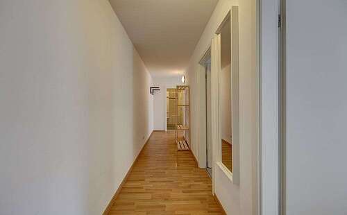 Foto - WG-Zimmer in Stuttgart 525,00 € 8 m²