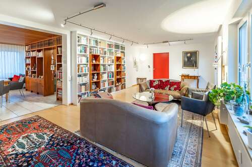 Foto - Haus zum Kaufen in Vaihingen Enz 615.000,00 € 291.68 m²