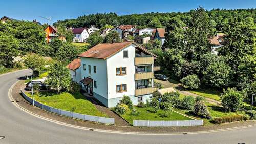 Foto - Haus zum Kaufen in Billigheim 380.000,00 € 245 m²