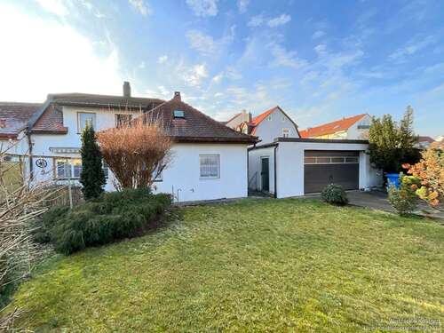 Foto - Haus zum Kaufen in Nürnberg 295.000,00 € 80 m²