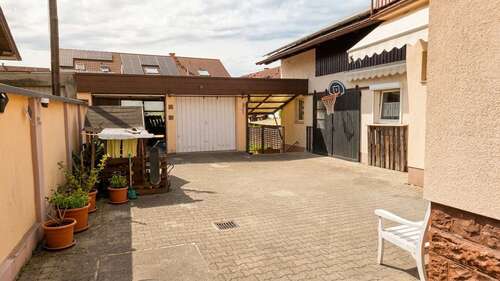 Foto - Haus zum Kaufen in Pfinztal 598.000,00 € 210 m²