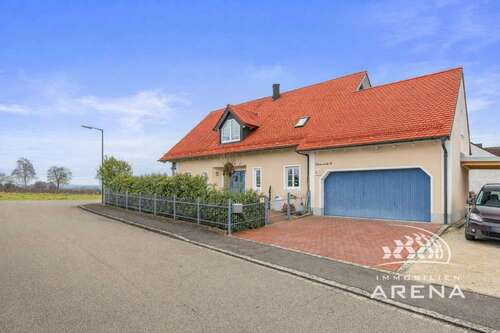 Foto - Haus zum Kaufen in Gachenbach 749.000,00 € 216.21 m²