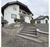 Haus zum Kaufen in Kalt 498.000,00 € 210.17 m²