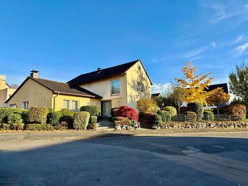 Foto - Haus zum Kaufen in Iserlohn 529.000,00 € 215.79 m²