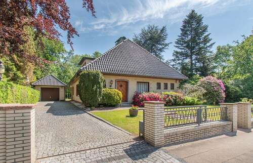 Foto - Haus zum Kaufen in Hamburg 1.650.000,00 € 310 m²