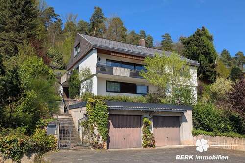 Foto - Haus zum Kaufen in Laudenbach 349.000,00 € 142 m²
