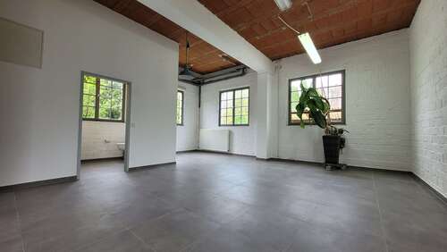 Foto - Spezialgewerbe in Bergisch Gladbach 850,00 € 94 m²