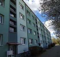 Wohnung zum Mieten in Neubrandenburg 260,00 € 33.8 m²