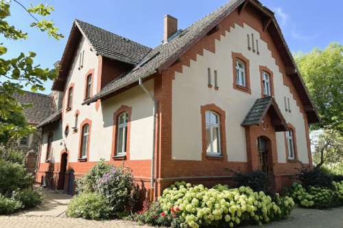 Foto - Haus zum Kaufen in Zahna-Elster 735.000,00 € 356 m²