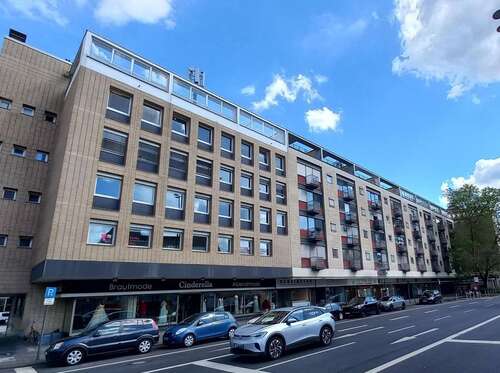 Foto - Büro in Köln 3.250,00 € 223 m² - 3.250,00&nbsp;EUR Kaltmiete, ca.&nbsp; 223,00&nbsp;m&sup2;