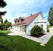 Haus zum Kaufen in Adelsried 1.395.000,00 € 425 m²