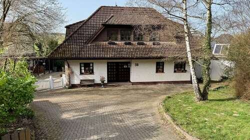 Foto - Haus zum Kaufen in Rheinbach 950.000,00 € 220 m²