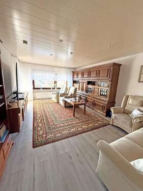 Foto - Wohnung zum Mieten in Niedernhausen 900,00 € 100 m²