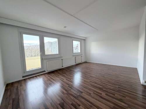 Foto - Wohnung zum Mieten in Plauen 260,00 € 51.2 m²