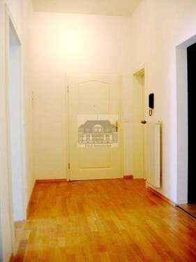 Foto - Wohnung zum Mieten in Baden-Baden 720,00 € 75 m²