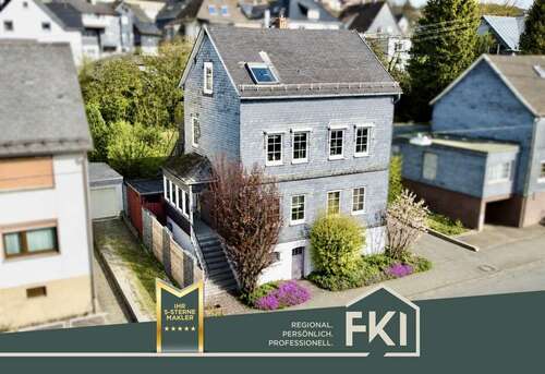 Foto - Haus zum Kaufen in Neunkirchen 285.000,00 € 196 m²