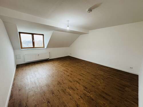 Foto - Wohnung zum Mieten in Chemnitz 543,00 € 98.78 m²
