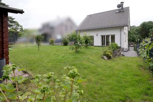 Foto - Haus zum Kaufen in Solingen 698.000,00 € 196 m²