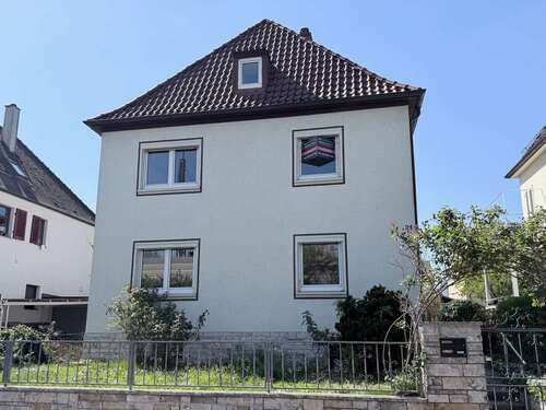 Foto - Haus zum Kaufen in Kornwestheim 584.000,00 € 140 m²