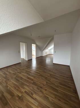 Foto - Wohnung zum Mieten in FrankenbergSa. 365,00 € 60.7 m²