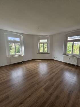 Foto - Wohnung zum Mieten in Reichenbach 300,00 € 60 m²