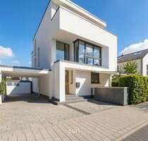 Haus zum Mieten in Frankfurt am Main 4.800,00 € 182 m²