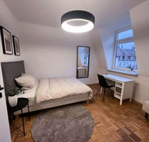 WG-Zimmer in München 1.100,00 € 16 m²