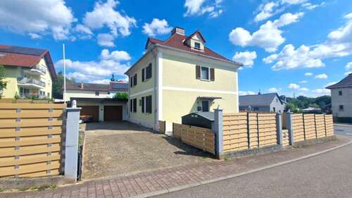 Foto - Haus zum Kaufen in Neckarzimmern 399.000,00 € 168 m²