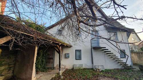 Foto - Haus zum Kaufen in Kandern 155.000,00 € 137.2 m²