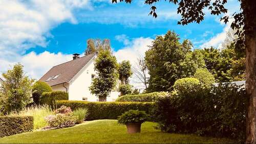 Foto - Haus zum Kaufen in Lüdenscheid 549.000,00 € 143 m²