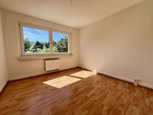 Foto - Wohnung zum Mieten in Chemnitz 300,00 € 57.07 m²