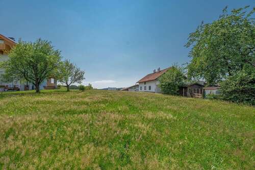 Foto - Grundstück zu verkaufen in Hinterschmiding 1390 m²