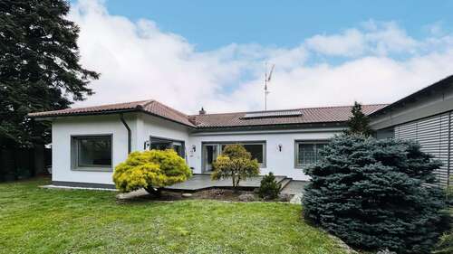 Foto - Haus zum Kaufen in Leingarten 845.000,00 € 280 m²